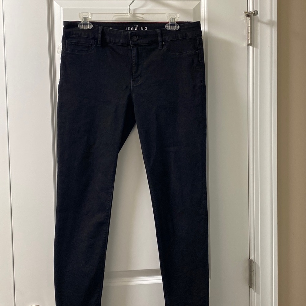 White House Black Market jegging